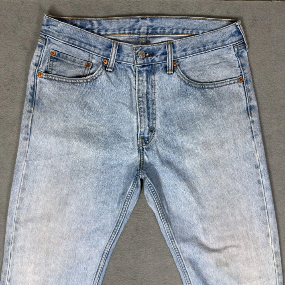 Levi's 505 Jeans Men's 33x32 Light Wash Straight Leg Regular Fit Raw Hem‎